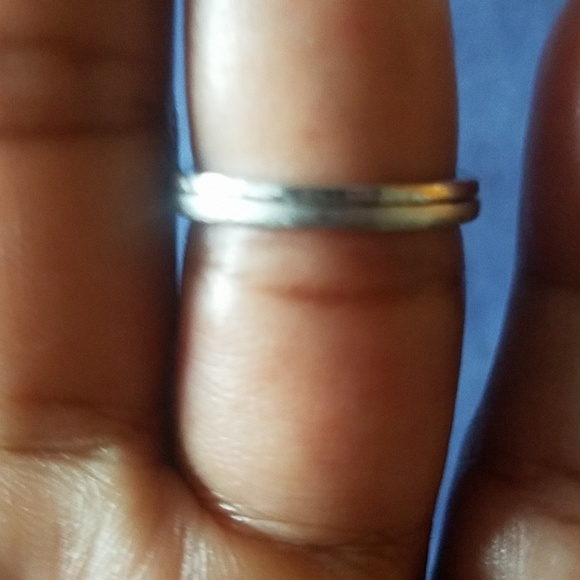 White gold ring with cubic zirconia. - Picture 8 of 8